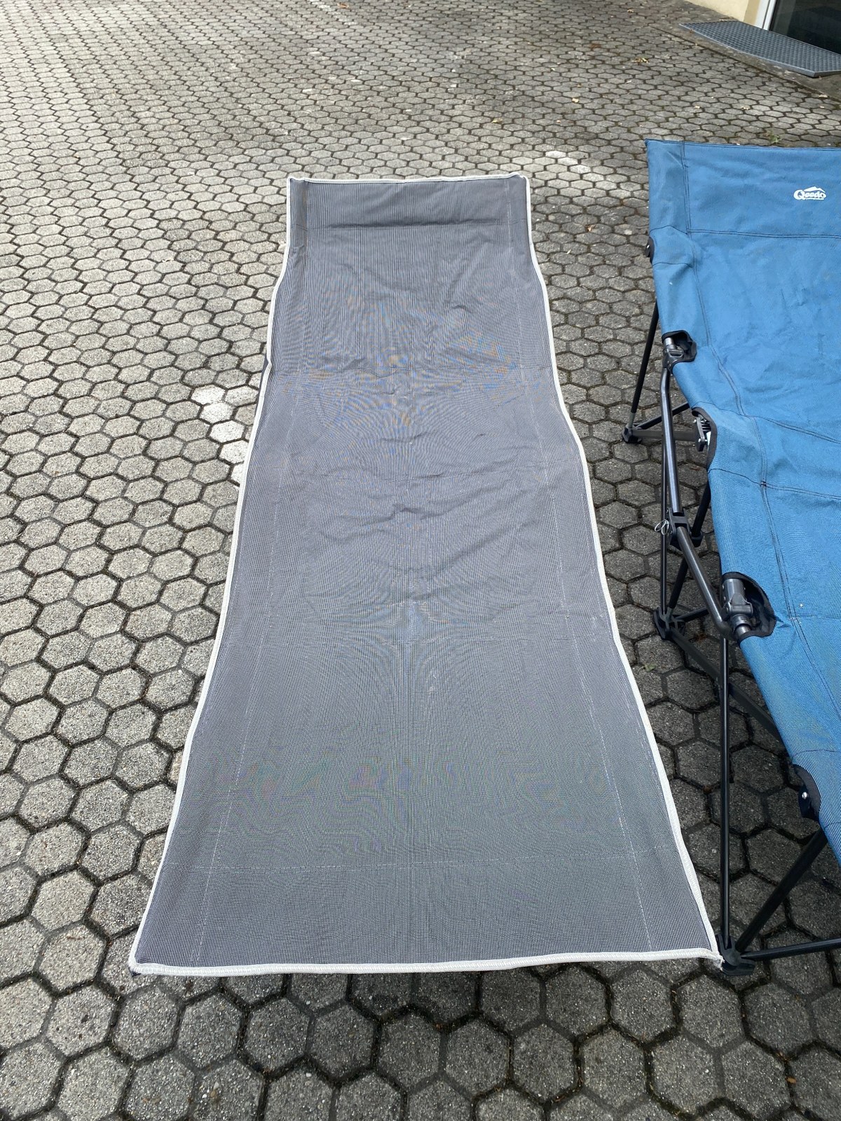 Camping-Feldbett (pro Stück)
